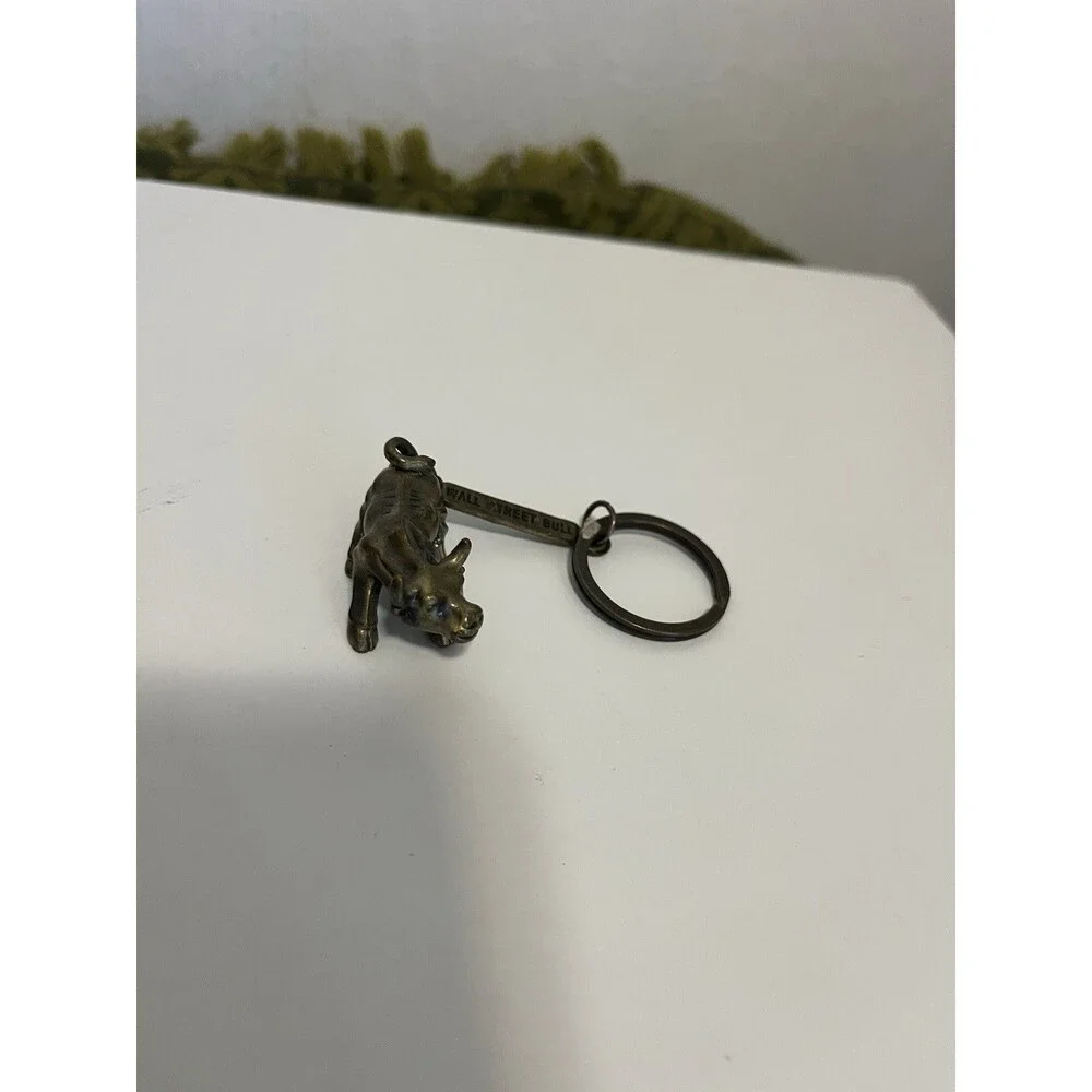 Keychain New York Wall Street Stock Exchange Bull Key Ring Fob Chain